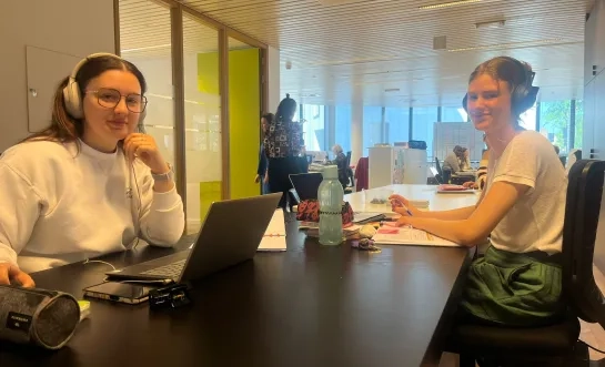 Studenten beginnen aan de blok bij Artsen Zonder Vakantie