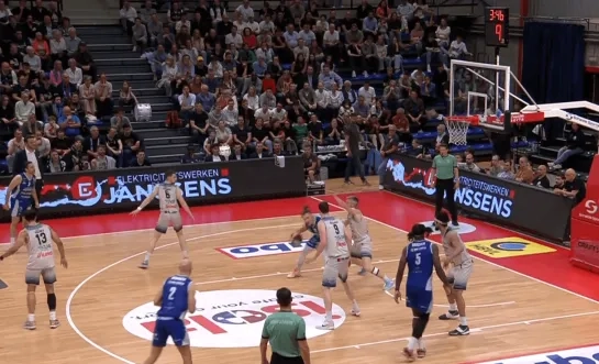 kangoeroes basket