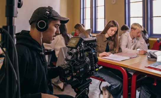 Leerlingen nemen zelf een kortfilm op