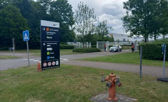 foto ingang distributiecentrum Nike Laakdal Meerhout