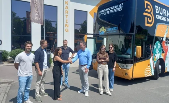 Cannaerts Burney's gepersonaliseerde bus 