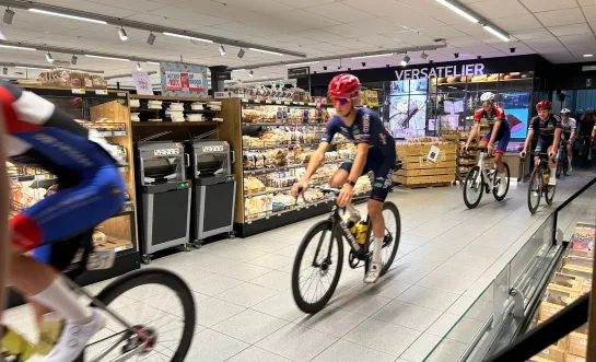 Kermiskoers start in Delhaize