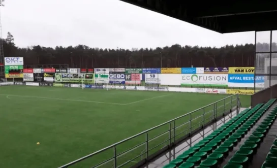 stadion dessel archief.
