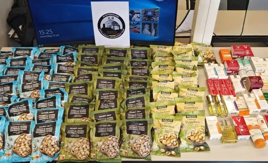 Mannen maken supermarktwaar buit voor 1950 euro in Malinas Mechelen.