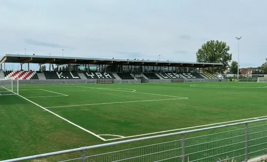 lyra-lierse voetbalveld 