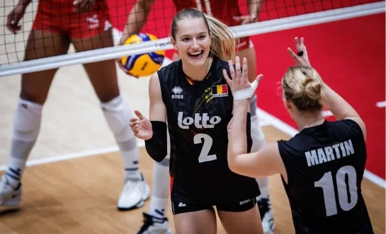 Volleyball World Elise Van Sas Turnhout Yellow Tigers