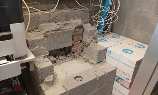 Inbrekers nemen kluis mee van tennisclub De Dageraad in Beerse 