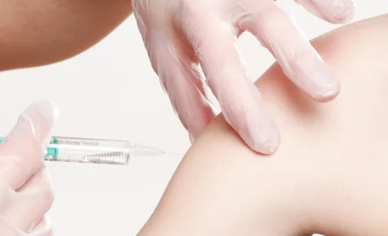 AZ Turnhout raadt RSV-prik aan: baby’s beter beschermd deze winter