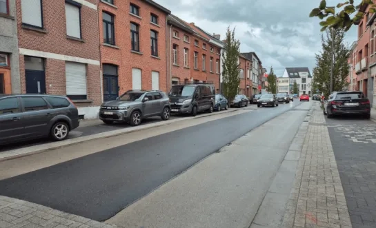 asfalt krijg print gemeente st-kat.-waver.