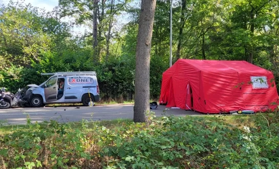 Zwaar verkeersongeval N119 Turnhout: motorrijder komt om het leven