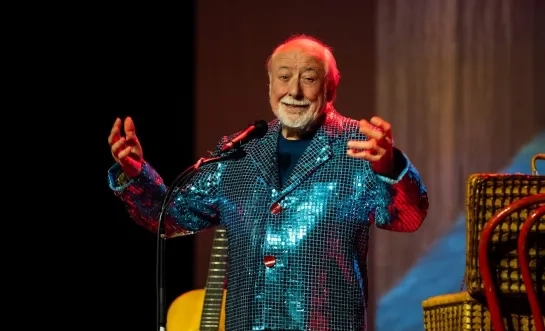 Urbanus voegt vierde show toe aan tournee in Heist-op-den-Berg