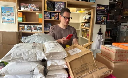 Spelshop Westmeerbeek staking Bpost