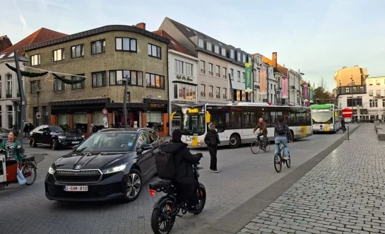 Turnhout stelt nieuw bus- en circulatieplan voor: busvrije Gasthuisstraat, vlottere verkeerscirculatie en nieuw parkeerbeleid