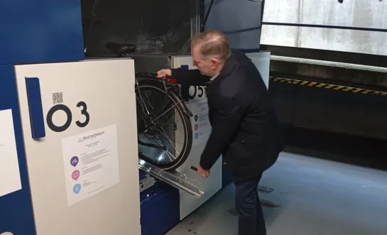 Eerste fietsenstalling voor elektrische fietsen in Mechelen