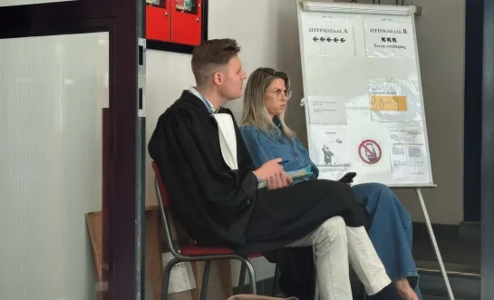 Tanja Dexters mag weer auto rijden