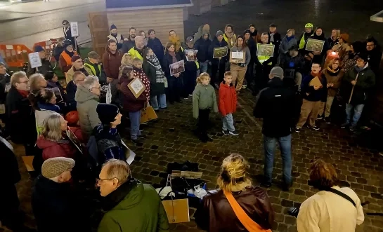 Ons gedacht en andere Lierse organisaties protesteren voor gemeenteraad: "Armoede zal alleen maar erger worden"