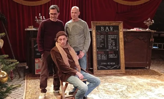 Circus Ronaldo op Grote Markt Mechelen met "Da Capo" en in Mechelen in vuur en vlam