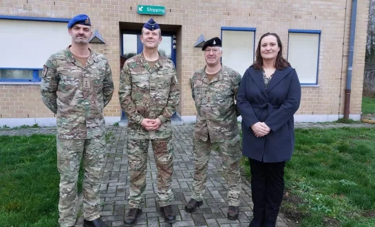 Leger is weer de baas in kazerne Berlaar dat samen met Grobbendonk meer materieel en personeel gaat huisvesten Grobbendonk meer m 