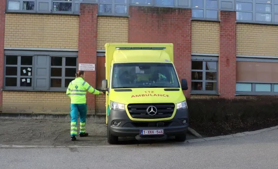 versterkte ziekenwagen ziekenhuis Geel