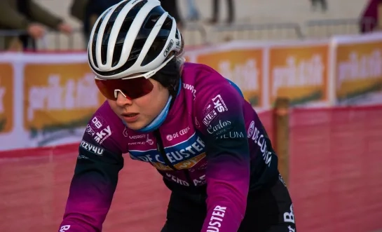 Laura Verdonschot rijdt zaterdag haar laatste BK veldrijden