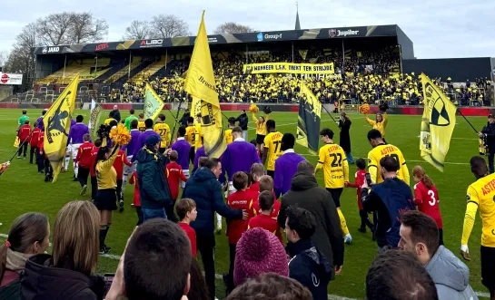 Lierse vat wedstrijd tegen Beerschot aan