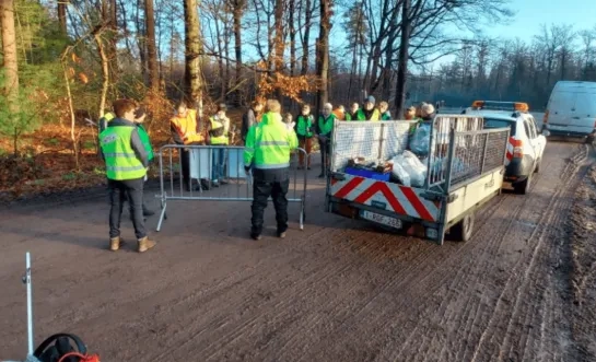 afval opruimen gemeente Ravels