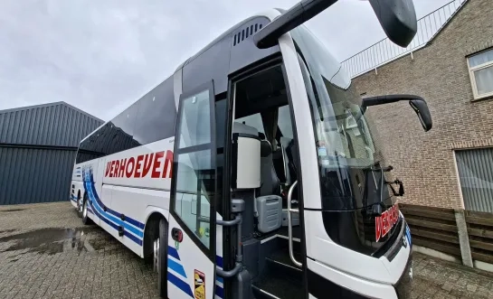 Bus van Reizen Verhoeven