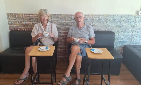 Theo en Christine uit Lier zitten vast in Thailand