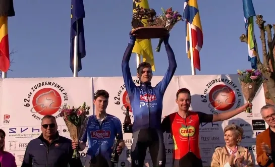 Simon Goossens wint Zuidkempense Pijl