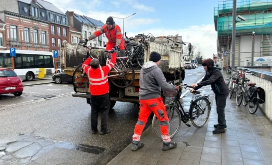 weesfietsen lier ophalen