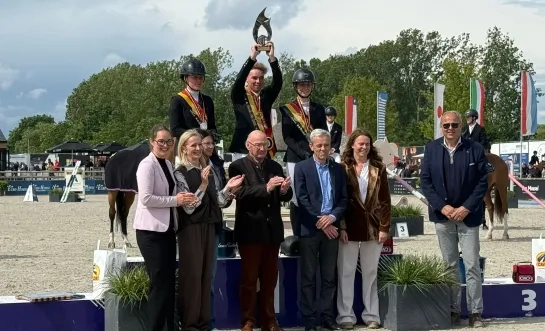 Lauranne Spits pakt brons op het BK Young Riders
