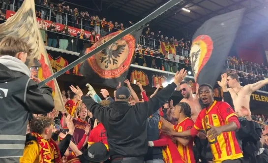 Spelers en fans KV Mechelen