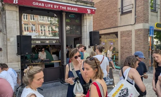 Grab life bij the beans Pia Indigne DJ Ilse Liebens