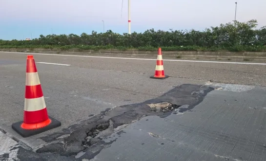 E34 in Arendonk urenlang deels afgesloten