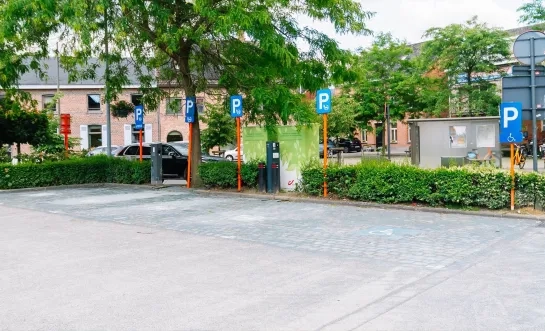 Parking Ten Moortele Leest-Dorp