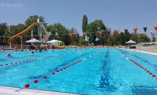 wembad vita den uyt buitenzwembad