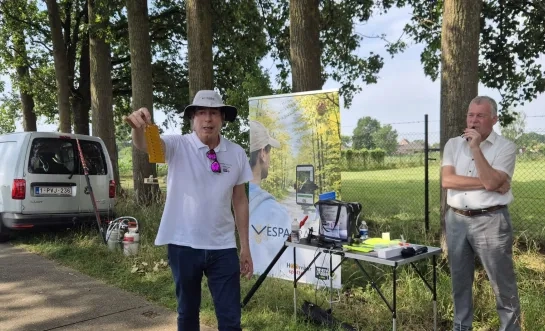 Vespatracker