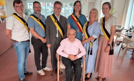 100-jarige duffel gevierd.