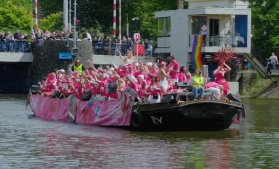 Beeld Canal Pride Amsterdam YouTube