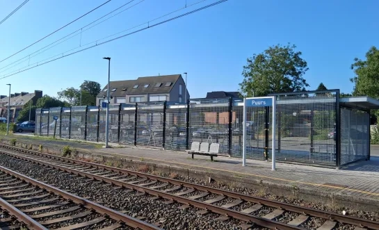 Nieuwe fietsenstalling station Puurs