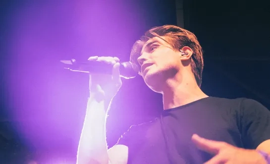 Maksim - © Draps Entertainment.png