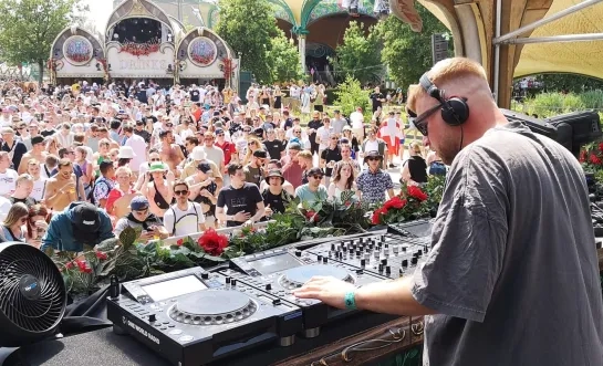 DJ Used op Tomorrowland