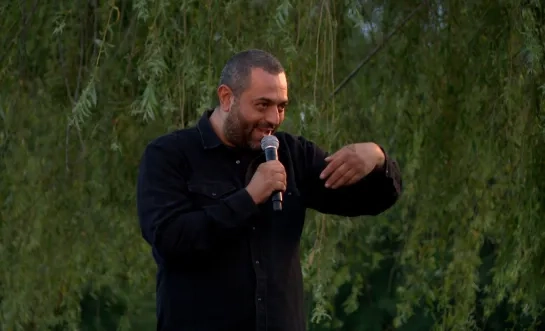 Erhan Demirci comedian Puurs-Sint-Amands Verklapt Fort van Liezele