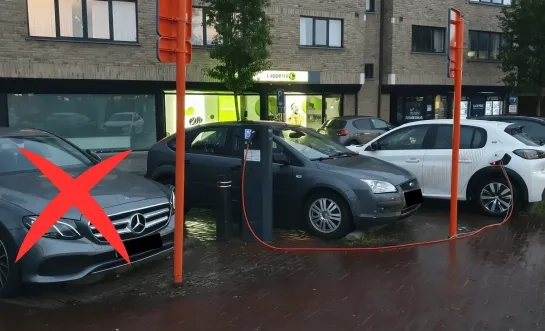 gemeente Mol vraagt om Cambio-parkeerplaats vrij te houden voor deelwagen