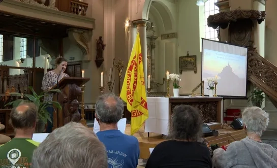 zegening wandelschoenen deelnemers dodentocht bornem abdij van bornem 100 kilometer