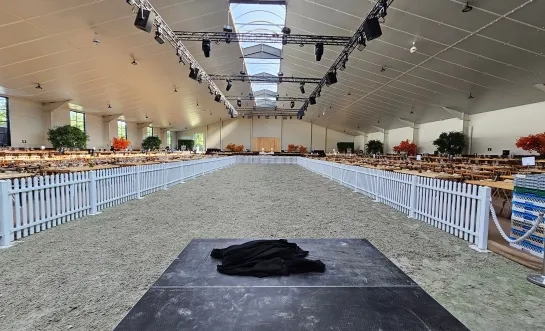 Equbreeding veiling in Stal de Eyckenhoeve