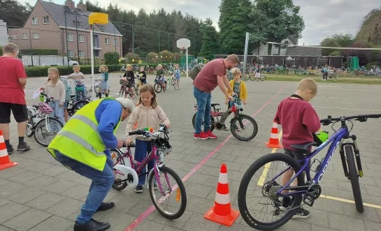 VBS De Parel Lichtaart fietscontrole