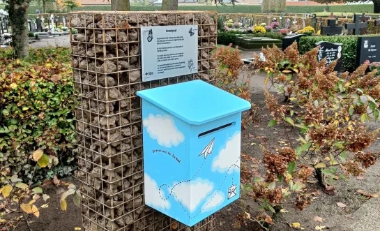 Brievenbus gemis en troost