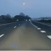 meteoriet vuurbal lichtflits dashcambeeld