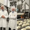 Nieuwe productielijn bij IJsboerke in Tielen